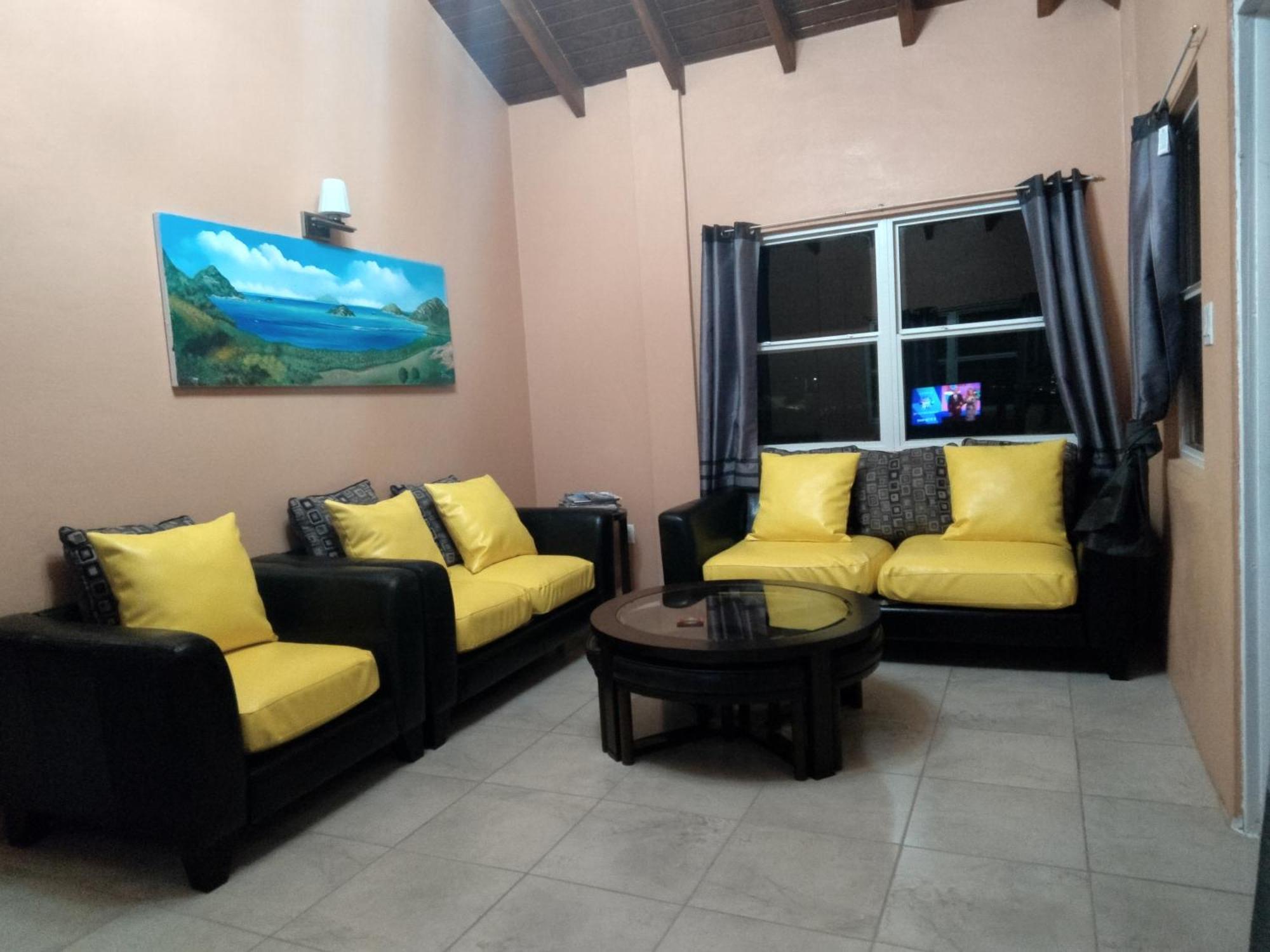 Zeus Estate Guesthouse St. John's Zewnętrze zdjęcie